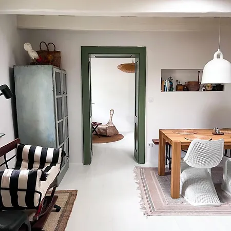 Makravoelgyi Haziko *